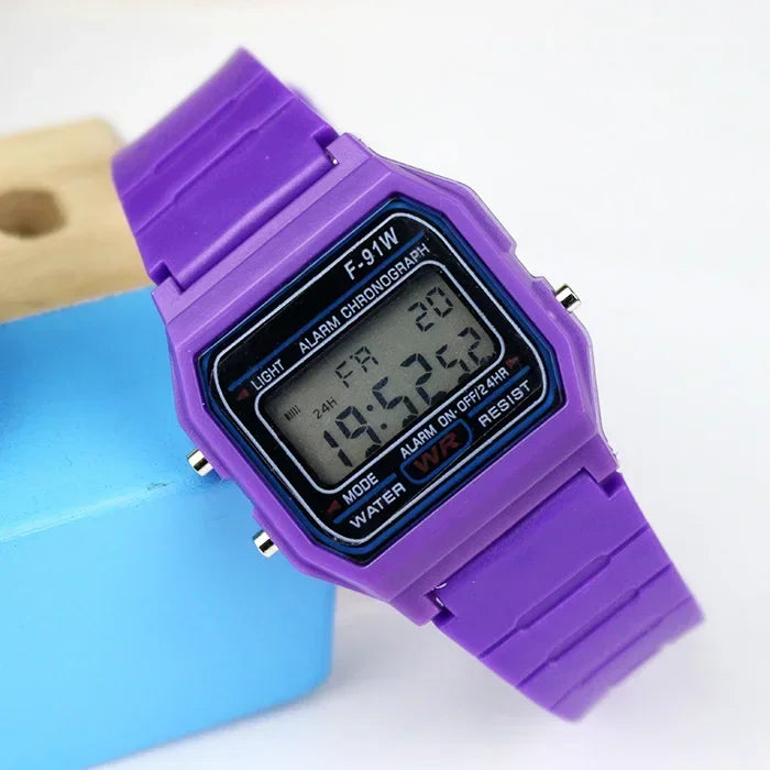 Sport LED Digital Watches Children Simple Small Square Dial Electronic Watch Silicone Band Fashion Casual Mens Watch Friend Gift