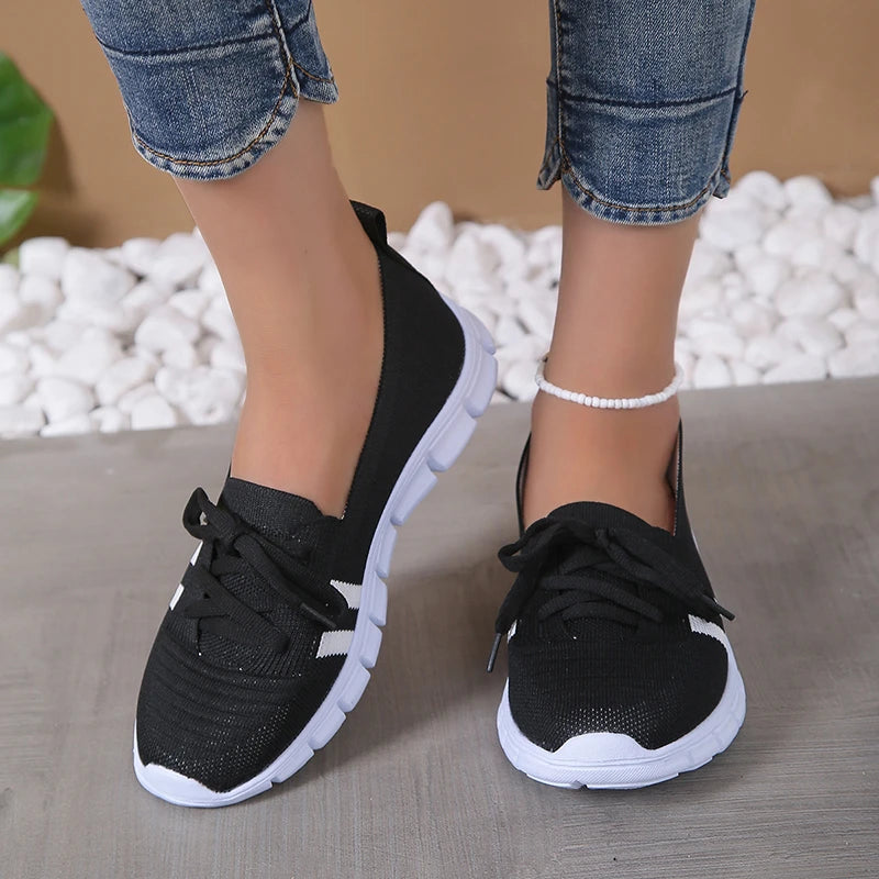 Lightweight Women Casual Shoes Mesh Breathable Casual Sneakers Woman Striped Knitted Flats Comfortable Walking Shoes Plus Size
