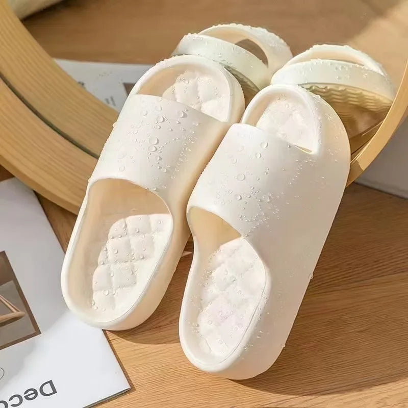 White Thick Platform Cloud Slippers Women Lightweight Soft Sole EVA Home Slides Woman Summer Comfort Non Slip Beach Flip Flops