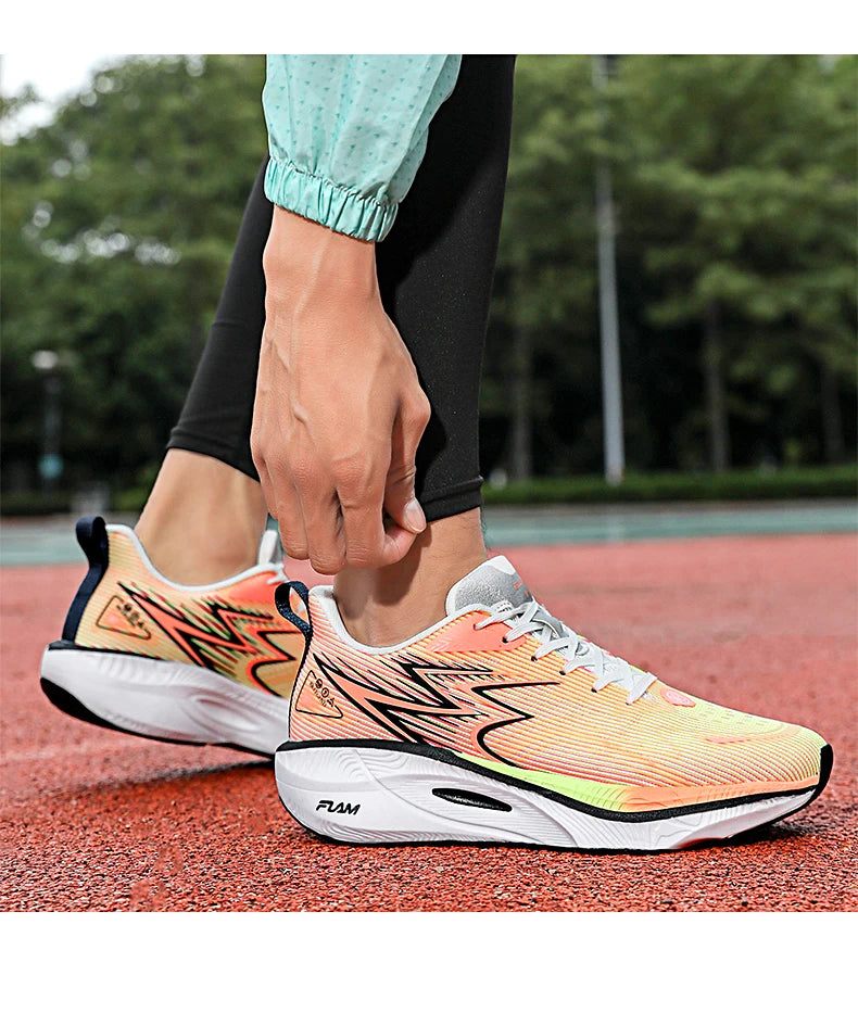 Running Sneakers Men Lightweight Breathable Wear-Resistant Carbon Plate Shoes Comfort Marathon Athletic Sports Shoes for Man