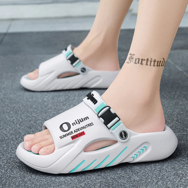 New Men's Slippers Outdoor Sandals Beach Comfortable Soft Slides Indoor Slippers Casual Shoes Men Outdoor Sandals Big Size 46 47