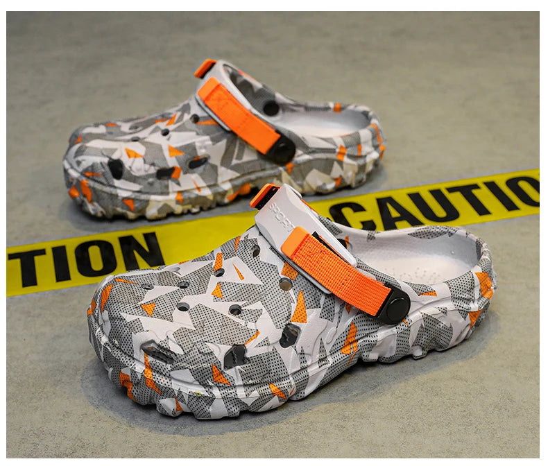 Summer Outdoor Beach Sandals Men Clogs Shoes Men Slippers Camouflage Platform Aqua Shoes Soft EVA Indoor Home Slides Flip Flops