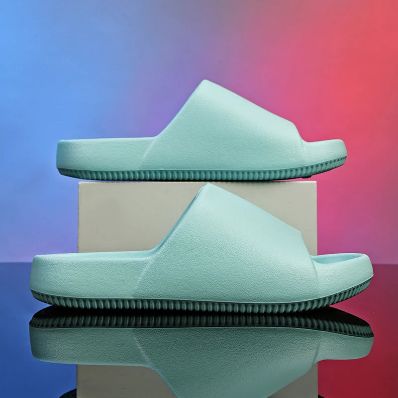 Summer Men Women Slippers EVA Platform Outdoor Comfortable Simple Design Beach Sandals Clogs Casual Indoor Slippers For Couple