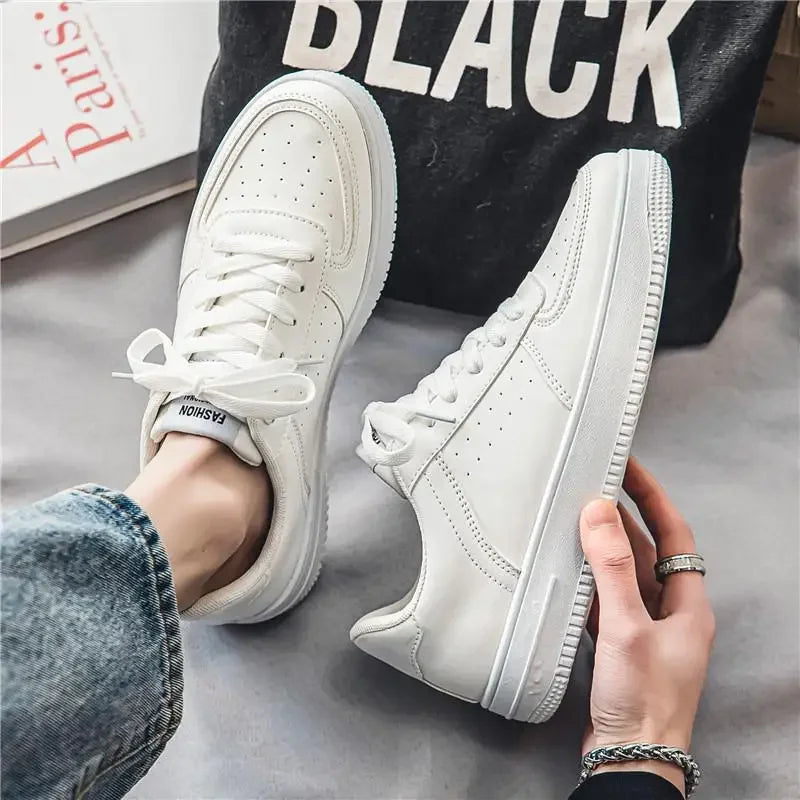 **2025 New White Shoes for Men's Spring Youth Casual Versatile Men's Shoes for Students Pure White Sports Board Shoes