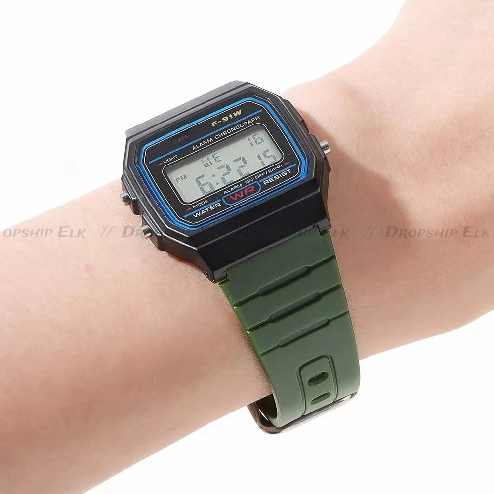 Sport LED Digital Watches Children Simple Small Square Dial Electronic Watch Silicone Band Fashion Casual Mens Watch Friend Gift