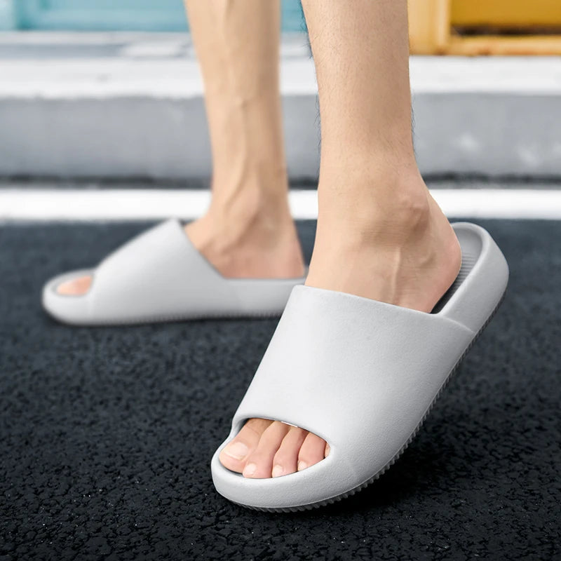 Summer Men Women Slippers EVA Platform Outdoor Comfortable Simple Design Beach Sandals Clogs Casual Indoor Slippers For Couple