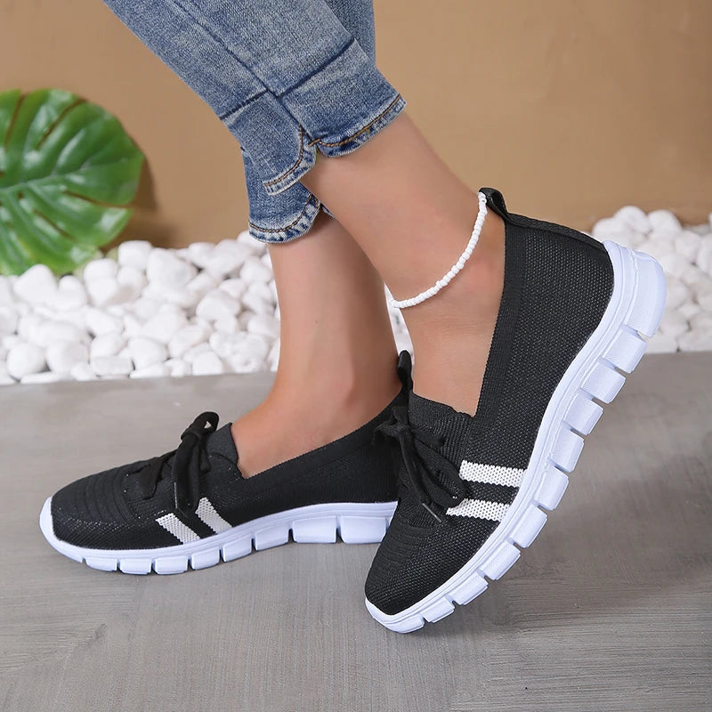 Lightweight Women Casual Shoes Mesh Breathable Casual Sneakers Woman Striped Knitted Flats Comfortable Walking Shoes Plus Size