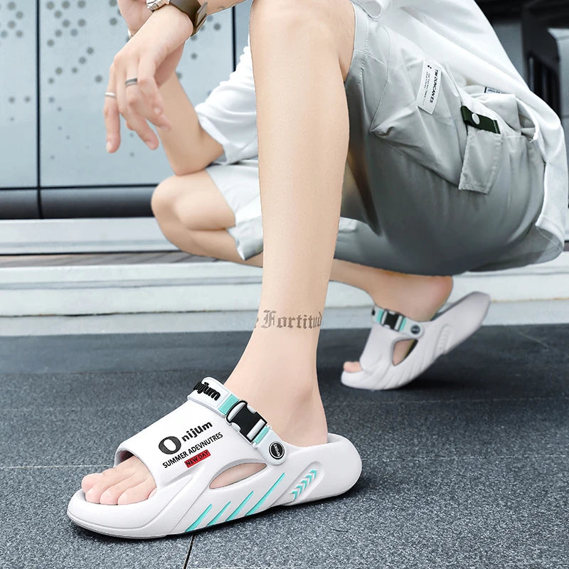 New Men's Slippers Outdoor Sandals Beach Comfortable Soft Slides Indoor Slippers Casual Shoes Men Outdoor Sandals Big Size 46 47