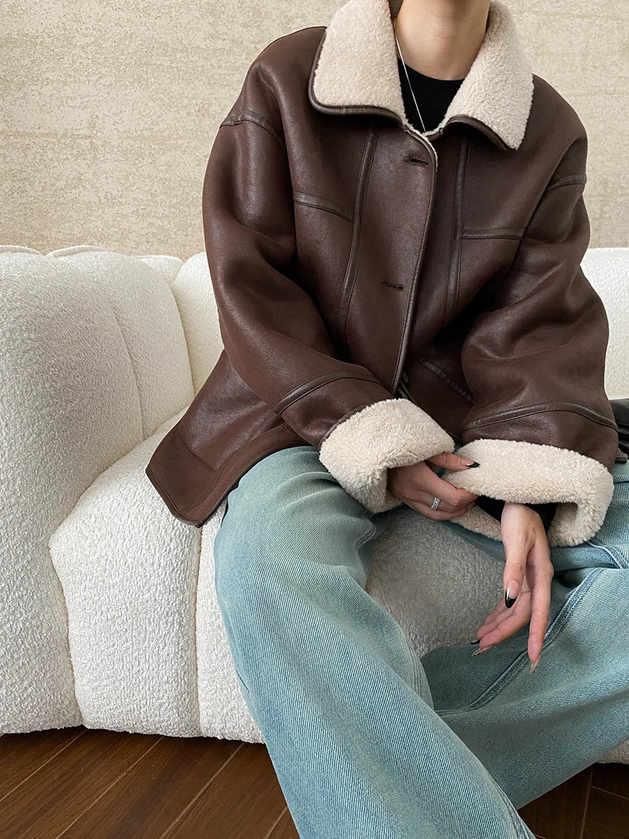 [LANMREM] Faux Fur Thick Warm Coats Lapel Single Breasted Office Lady Elegant Female Outwear Fashion 2025 Winter New 26C1095