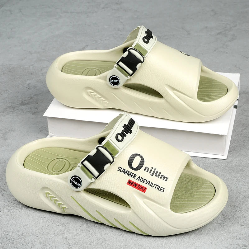 New Men's Slippers Outdoor Sandals Beach Comfortable Soft Slides Indoor Slippers Casual Shoes Men Outdoor Sandals Big Size 46 47