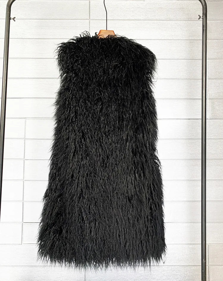 Winer Women Warm Faux Fur Plush Coats Mongolia Sheep Fur Women Long Vest Female Jacket Autumn Furry Sleeveless Outerwear 2024