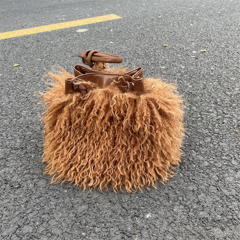 Luxury Colorful Tassels Furry Drawstring Bucket Bag Women Plush Handbag Harajuku Street Punk Y2k Hot Girls Faux Fur Shoulder Bag