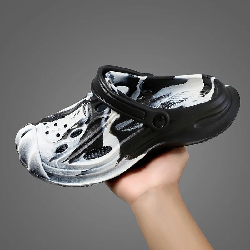 Comwarm Men's Summer Clogs Slippers New Fashion Camouflage Garden Sandals Outdoor Classic Beach Slippers Soft EVA House Slides