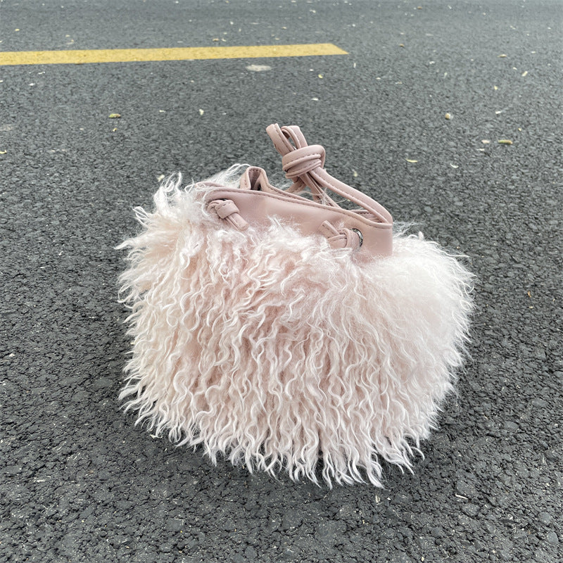 Luxury Colorful Tassels Furry Drawstring Bucket Bag Women Plush Handbag Harajuku Street Punk Y2k Hot Girls Faux Fur Shoulder Bag