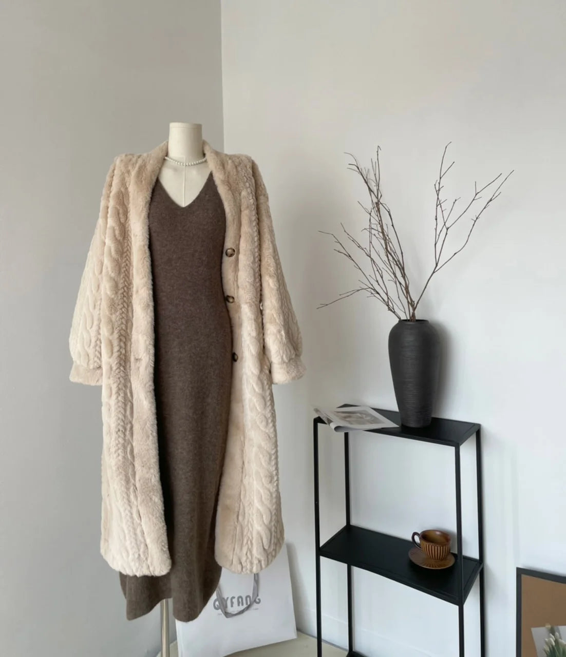 Winter Thick Warm Female Long Loose Coats Plus Size Button Fly Vintage Women's Faux Fur Outerwear Ladies X-long Dobby Fur Jacket