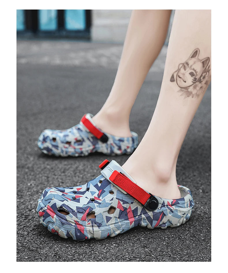 Summer Outdoor Beach Sandals Men Clogs Shoes Men Slippers Camouflage Platform Aqua Shoes Soft EVA Indoor Home Slides Flip Flops