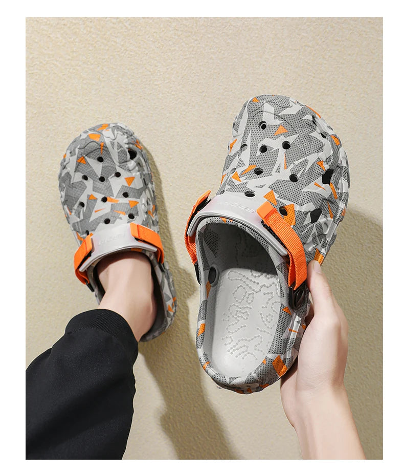 Summer Outdoor Beach Sandals Men Clogs Shoes Men Slippers Camouflage Platform Aqua Shoes Soft EVA Indoor Home Slides Flip Flops