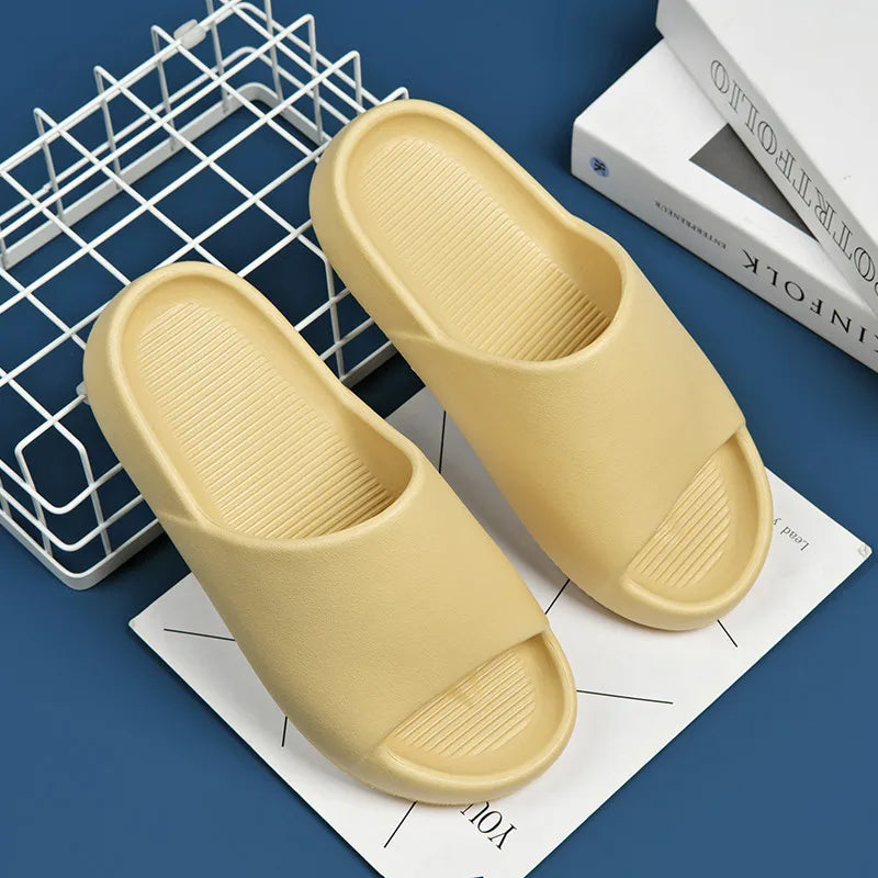 Summer Men Women Slippers EVA Platform Outdoor Comfortable Simple Design Beach Sandals Clogs Casual Indoor Slippers For Couple