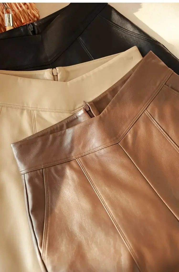 Simplicity Fashion Autumn New Women Solid Zipper Pocket Patchwork Korean Chic High Waist Loose A-line PU Leather Wide Leg Shorts