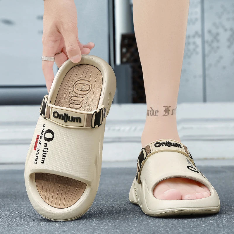 New Men's Slippers Outdoor Sandals Beach Comfortable Soft Slides Indoor Slippers Casual Shoes Men Outdoor Sandals Big Size 46 47