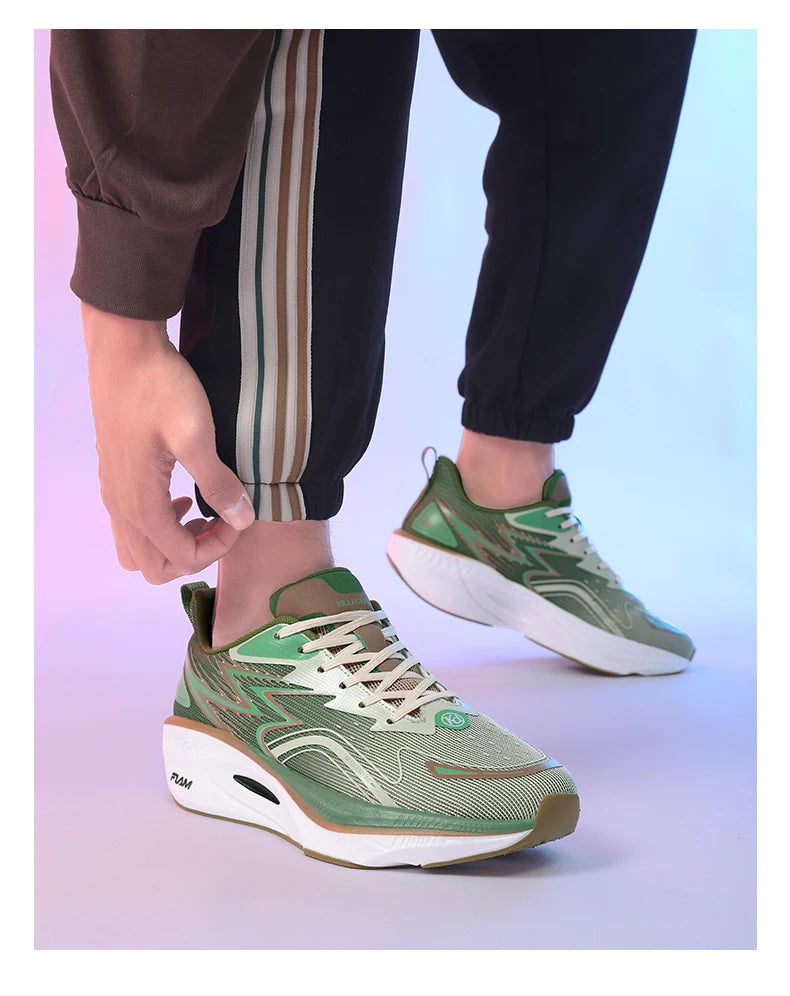 Running Sneakers Men Lightweight Breathable Wear-Resistant Carbon Plate Shoes Comfort Marathon Athletic Sports Shoes for Man