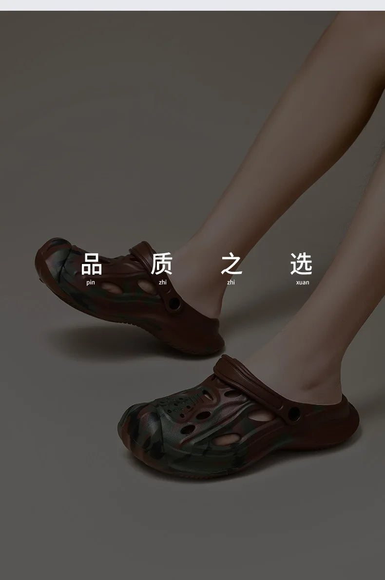 Comwarm Men's Summer Clogs Slippers New Fashion Camouflage Garden Sandals Outdoor Classic Beach Slippers Soft EVA House Slides