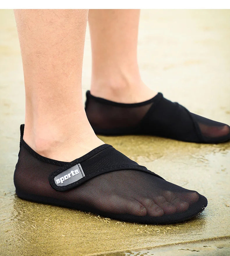 Beach Water Shoes Quick-Drying Swimming Aqua Shoes Seaside Slippers Surf Upstream Light Sports Unisex Flats Water Sneakers