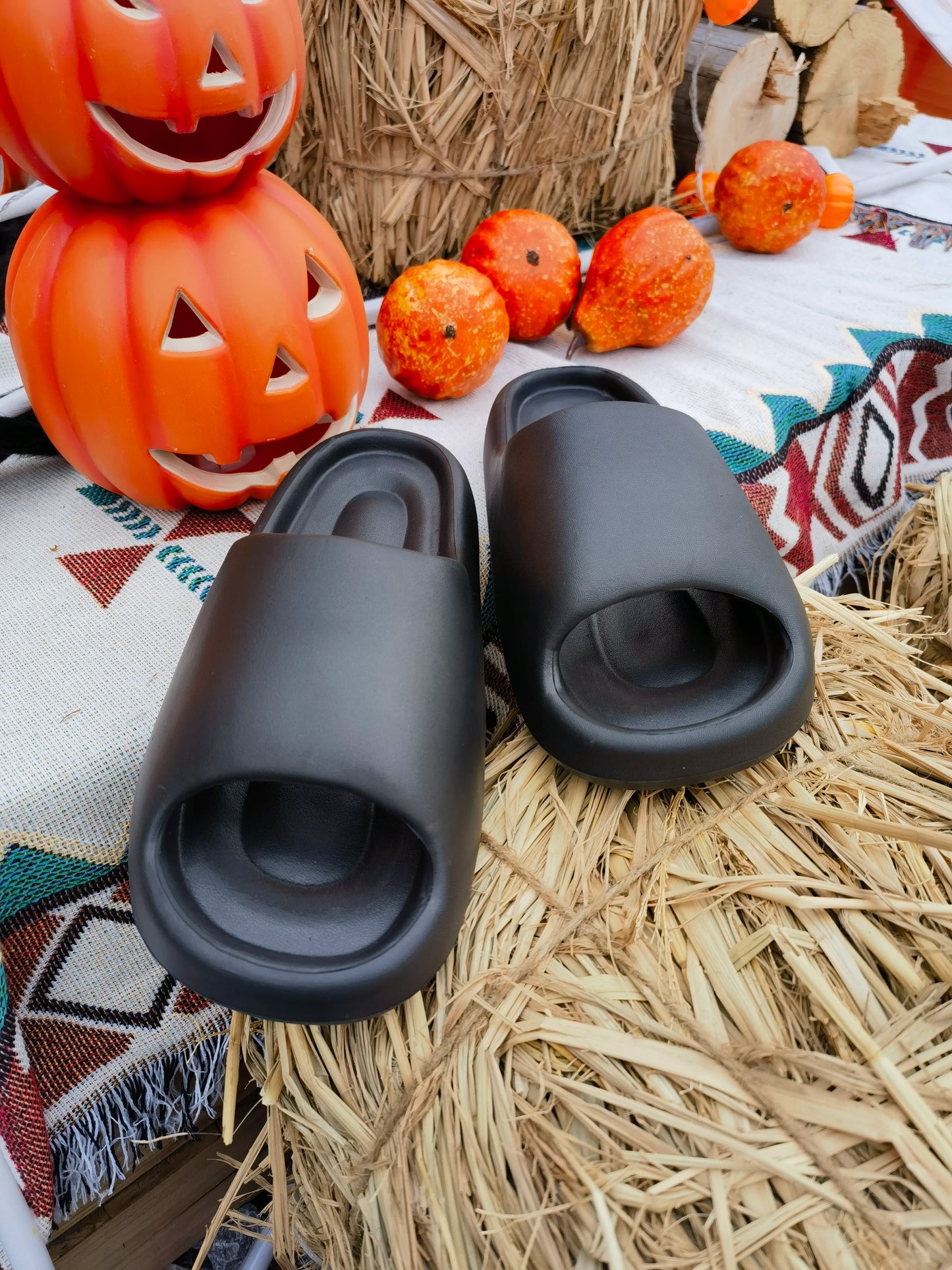 Soft Home Slippers Couple Summer Indoor Skid Proof Bathroom Slippers Sandals Hotel Solid Color Men Women Flip Flops Flat Shoes