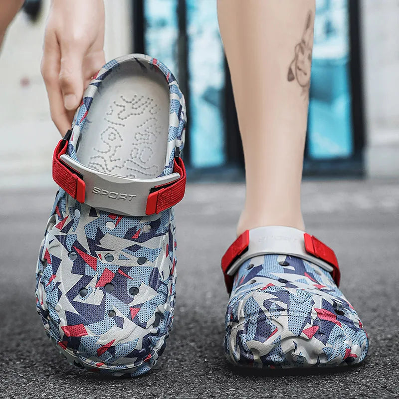 Summer Outdoor Beach Sandals Men Clogs Shoes Men Slippers Camouflage Platform Aqua Shoes Soft EVA Indoor Home Slides Flip Flops