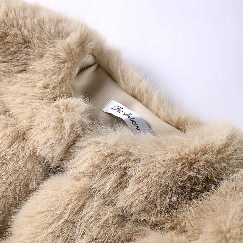 Fur Faux Jacket Women Coat Elegant Round Neck Long Sleeve Furry Female Coats 2024 Winter Fashion Lady Warm Solid Streetwears