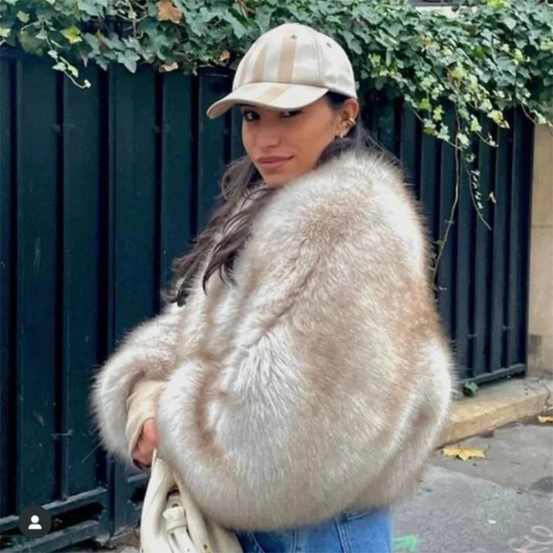 Ins Hot Brand Fashion Black Warm Cozy Cropped Faux Fur Coat Women Winter 2024 Chic Girls Street Fashion Luxury Short Fur Jacket