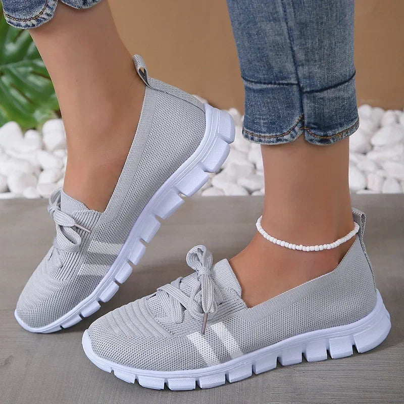 Lightweight Women Casual Shoes Mesh Breathable Casual Sneakers Woman Striped Knitted Flats Comfortable Walking Shoes Plus Size