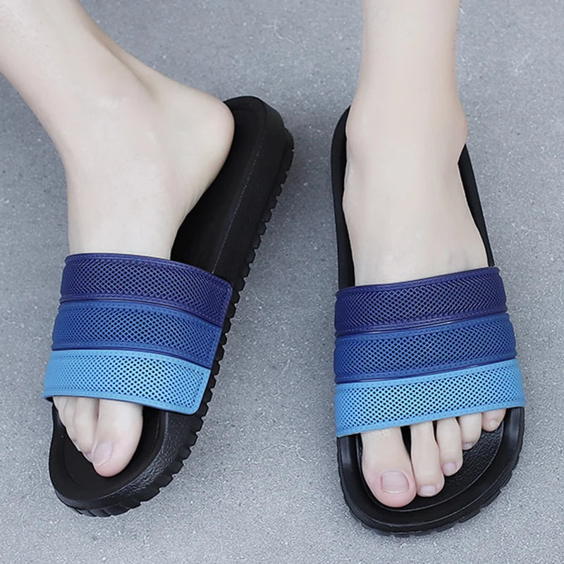 Summer Men Slippers Gradient Design Sandals Outdoor Clogs Soft Beach Slippers Comfortable Casual Indoor Home Shoe For Male 38-47