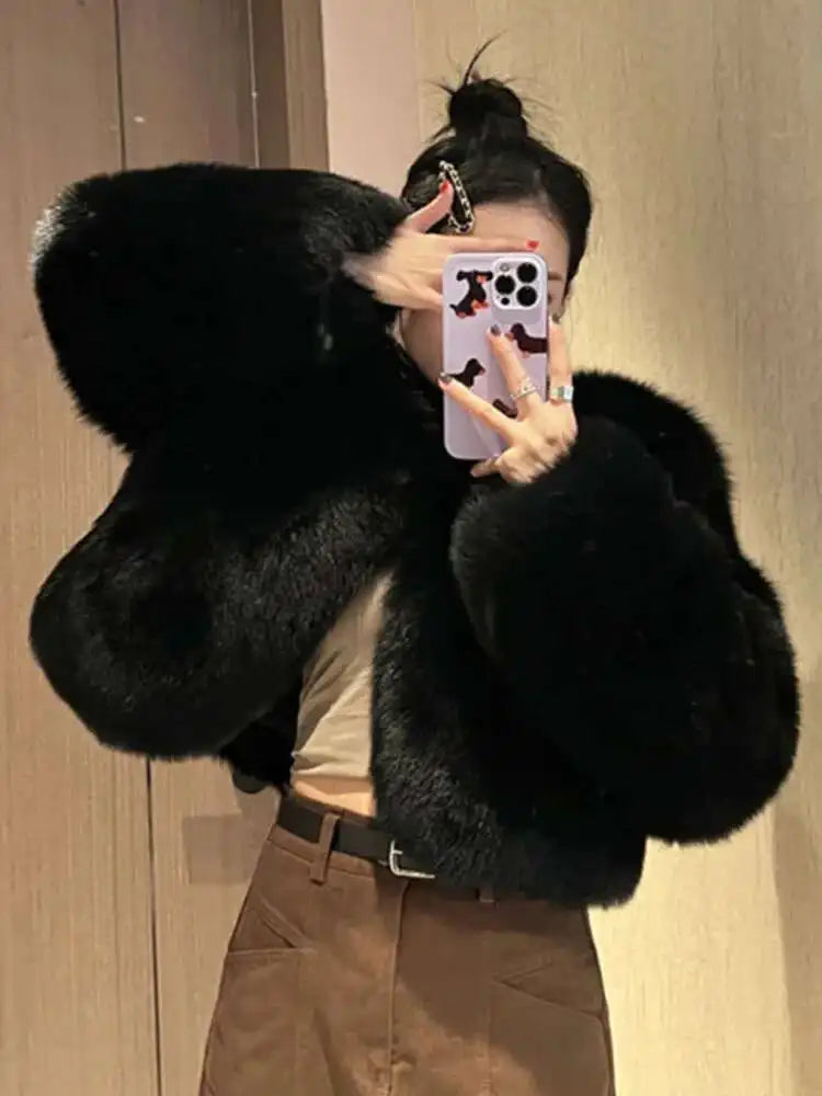 LGRQ 2025 fall mink fur jacket for women, small and environmentally friendly fox fur short imitation fur jacket, fur cardigan
