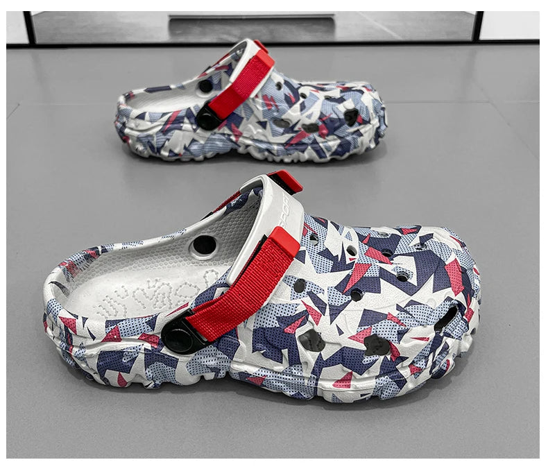 Summer Outdoor Beach Sandals Men Clogs Shoes Men Slippers Camouflage Platform Aqua Shoes Soft EVA Indoor Home Slides Flip Flops