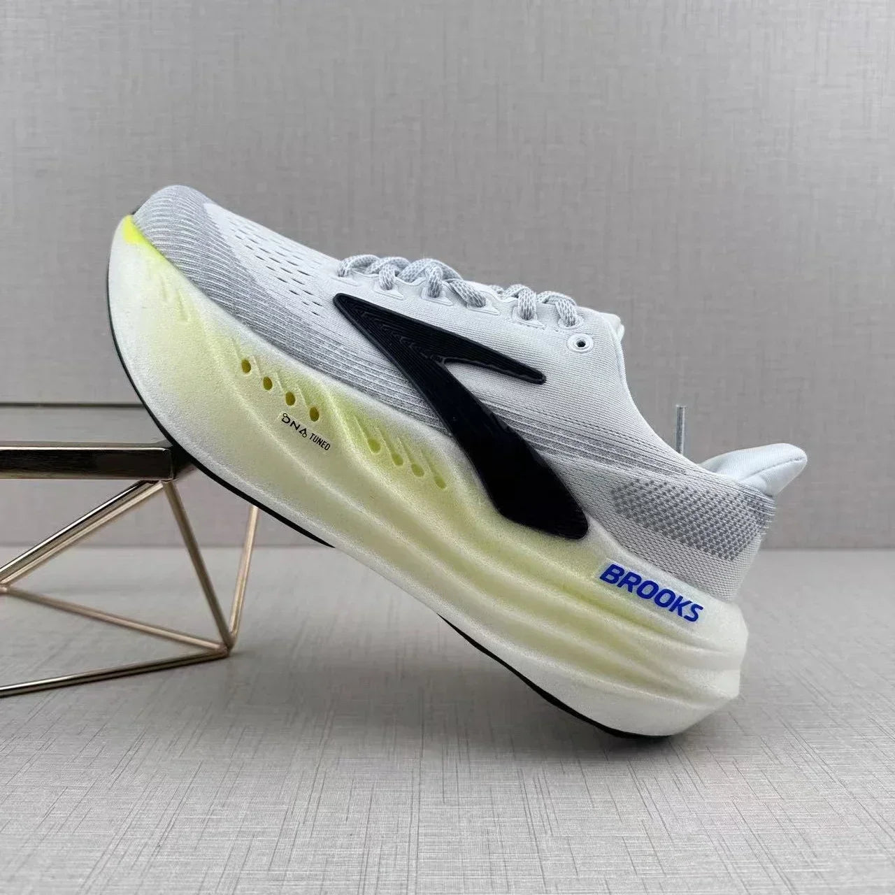 2025 BROOKS Men's Glycerin Max Casual Sneakers Shoes Suitable for Sports Training Non-slip Wear Breathable Cushioned Shoes