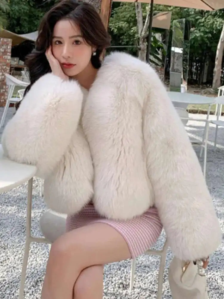 LGRQ 2025 fall mink fur jacket for women, small and environmentally friendly fox fur short imitation fur jacket, fur cardigan