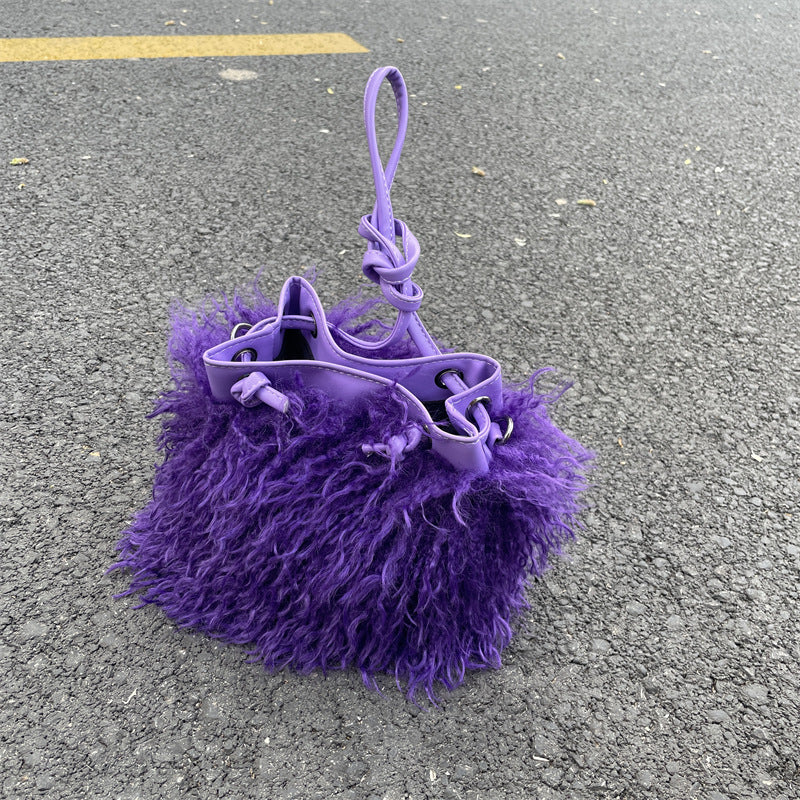Luxury Colorful Tassels Furry Drawstring Bucket Bag Women Plush Handbag Harajuku Street Punk Y2k Hot Girls Faux Fur Shoulder Bag