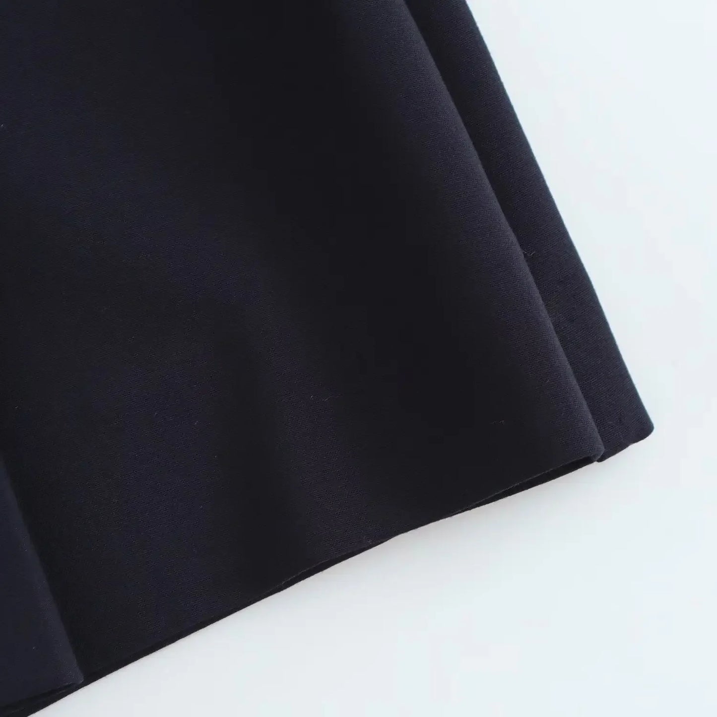 ZRWomen's Fashionable Versatile High-Waisted Slimming Plaid Shorts Skirt New Arrival Spring 2025 Commute Style