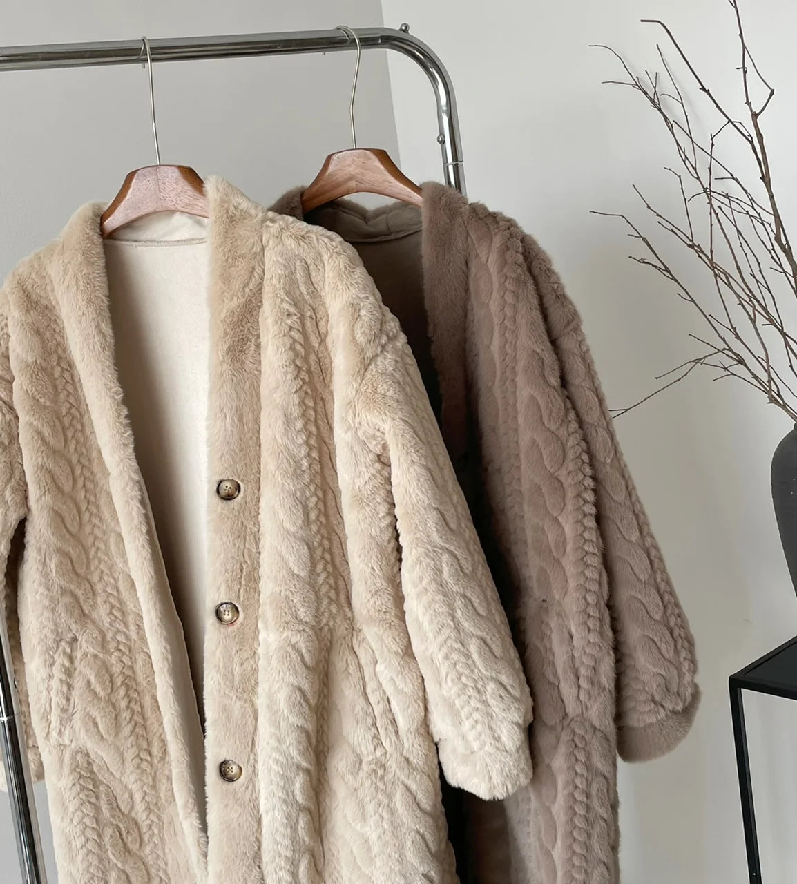Winter Thick Warm Female Long Loose Coats Plus Size Button Fly Vintage Women's Faux Fur Outerwear Ladies X-long Dobby Fur Jacket