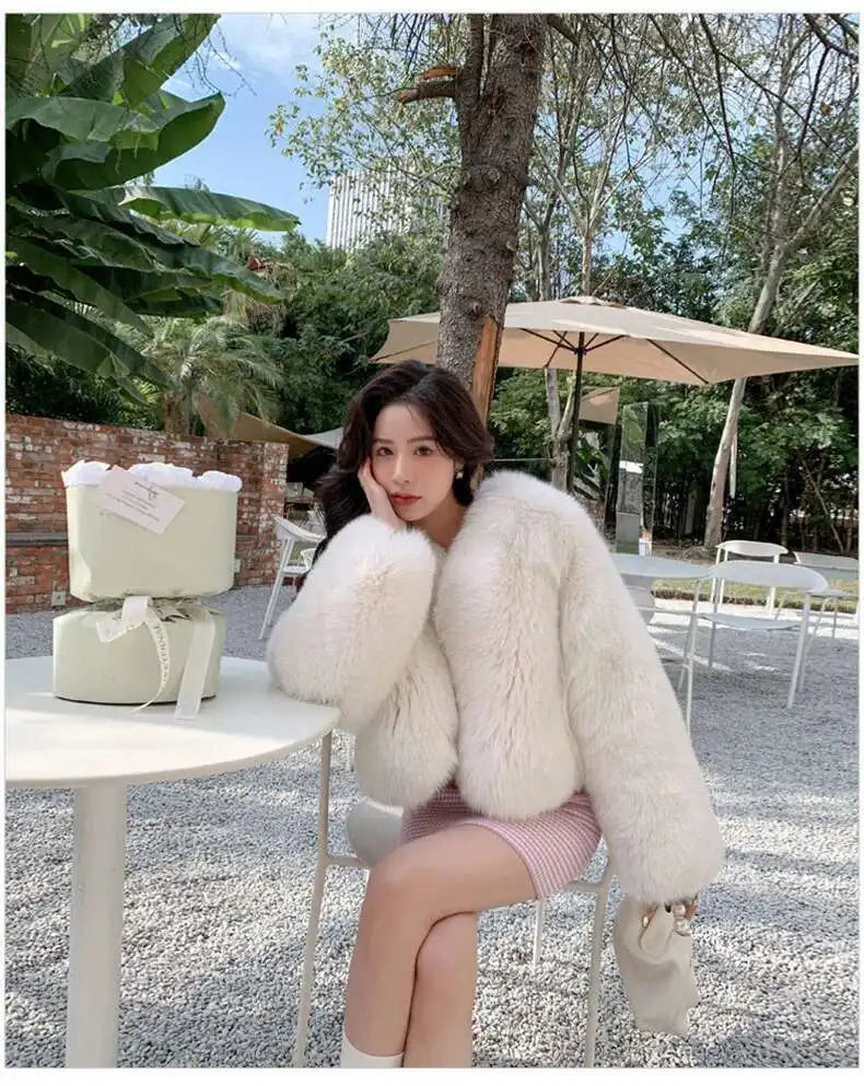 LGRQ 2025 fall mink fur jacket for women, small and environmentally friendly fox fur short imitation fur jacket, fur cardigan
