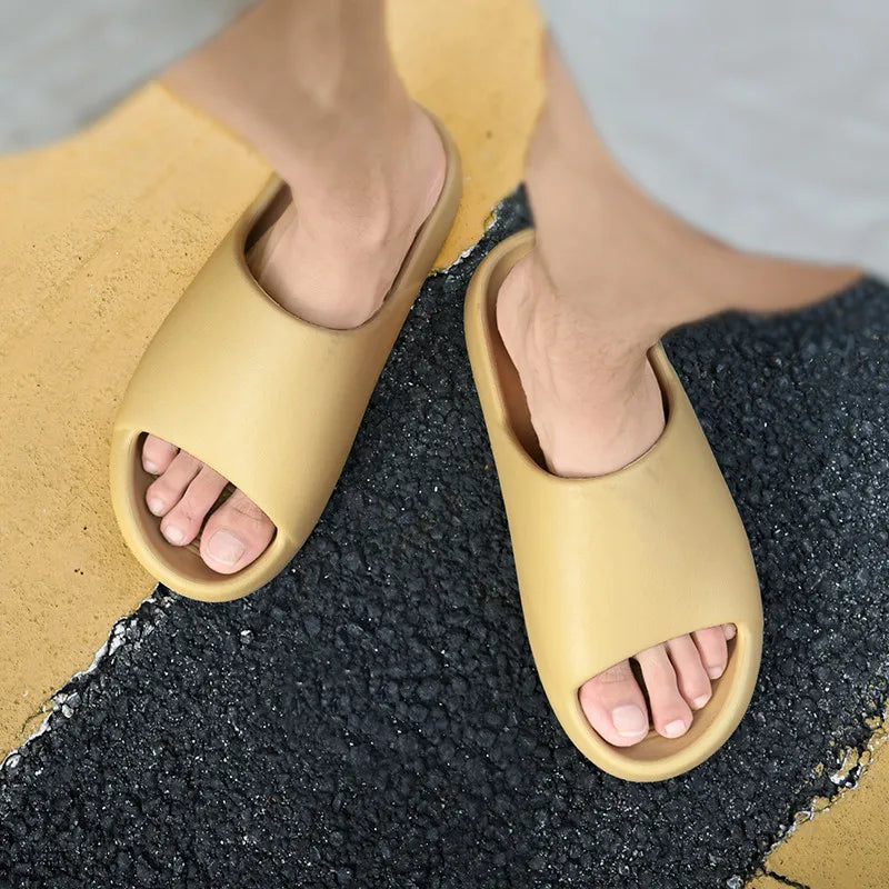 Summer Men Women Slippers EVA Platform Outdoor Comfortable Simple Design Beach Sandals Clogs Casual Indoor Slippers For Couple