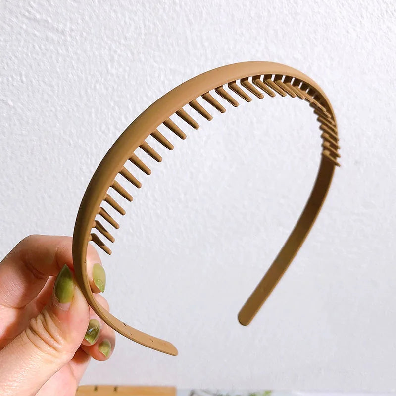 Fashion Solid Color Plastic Hairbands For Women Toothed Wave Combs Non-slip Hair Bands Hair Accessories Girl Face Wash Headbands