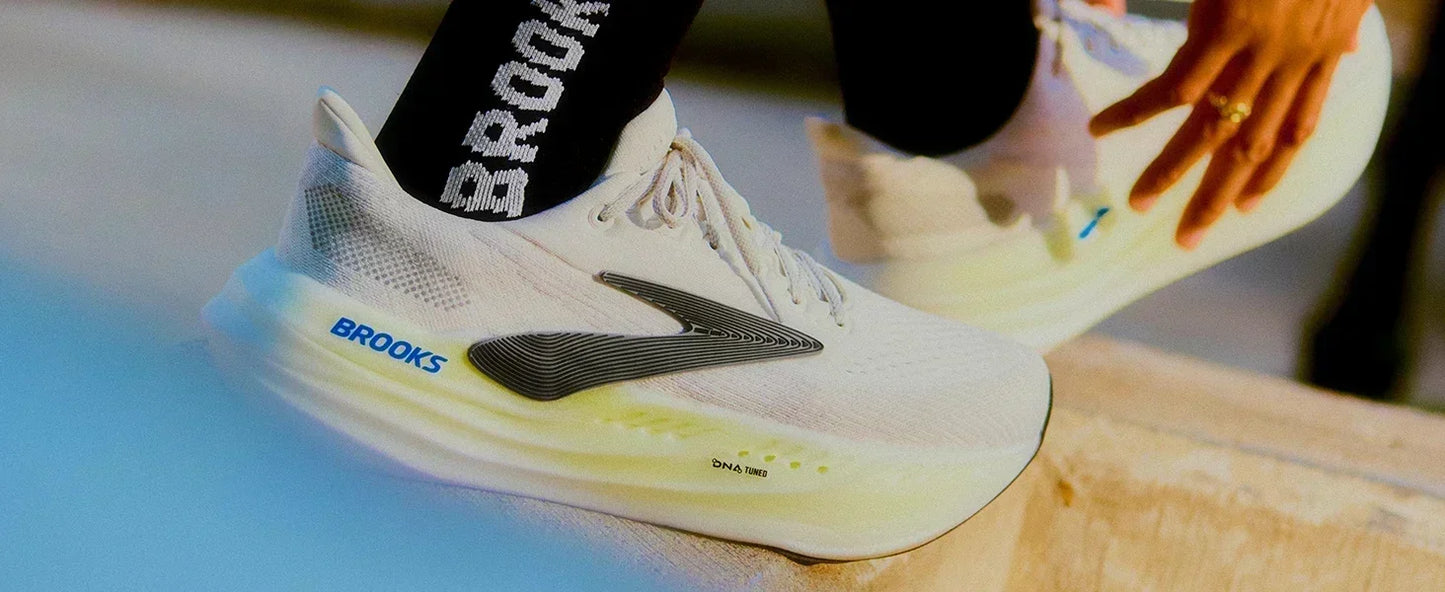 2025 BROOKS Men's Glycerin Max Casual Sneakers Shoes Suitable for Sports Training Non-slip Wear Breathable Cushioned Shoes