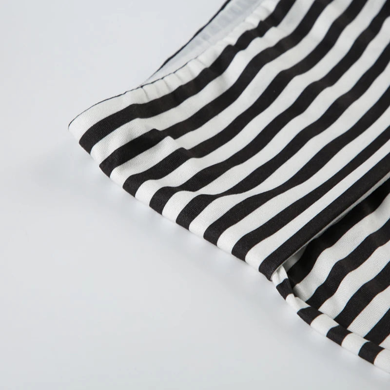 Darlingaga Casual Stripe Tierred Bodycon Summer Shorts Women Korean Style Homewear Hottie Shorts Pants Basic Cute Sporty Outfits