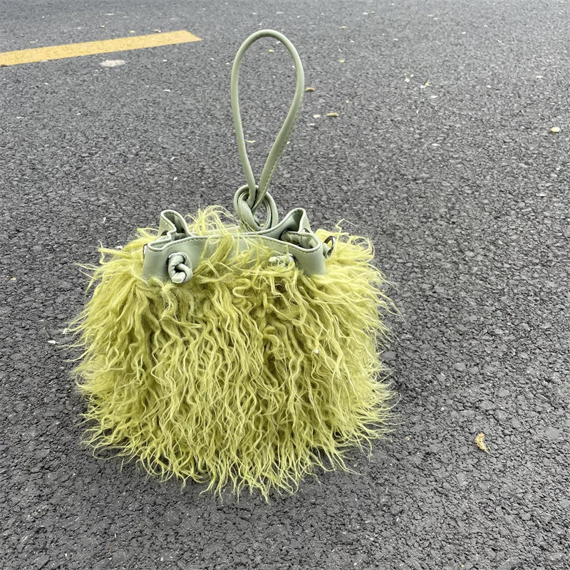 Luxury Colorful Tassels Furry Drawstring Bucket Bag Women Plush Handbag Harajuku Street Punk Y2k Hot Girls Faux Fur Shoulder Bag