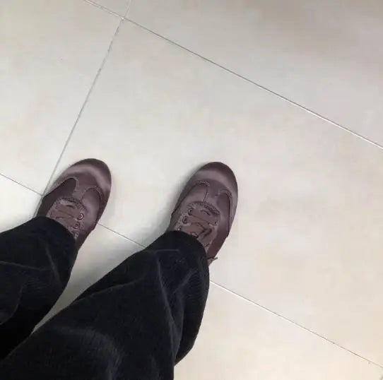 2025 New Women's Shoes Brown Soft Top Flat Sports Casual Shoes British Style Lace Up Versatile Shallow Mouth Board Shoes Loafers